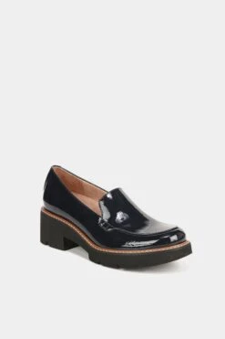 Naturalizer Cabaret Slip-on Loafer